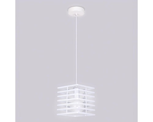 Подвесной светильник Ambrella light Traditional TR8410